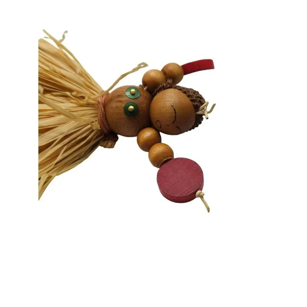 Hula Girl Brown Wood Grass Skirt Pin Brooch Multicolor Vintage - Picture 2 of 5